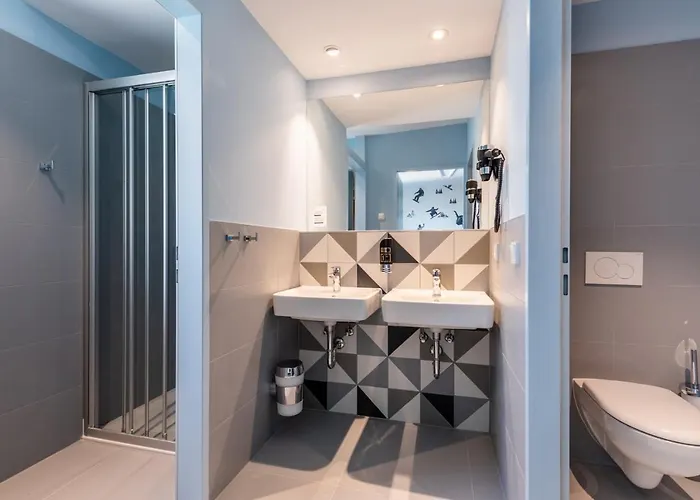 Meininger Zentrum فندق إنسبروك